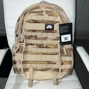 Nike SB NWT Camo backpack